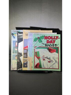 Leisure Arts Cross Stitch Booklets Lot Of 5 Leaflets